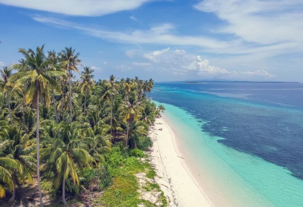 White beaches in Muslim friendly Philippines - Image